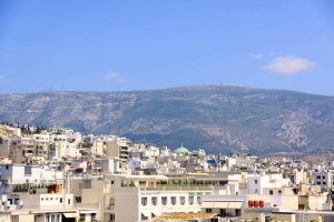 השקעות נדלן באתונה - האם זו השקעה נטולת סיכונים