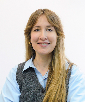 אנה דיאמנט  מנהלת נכסים